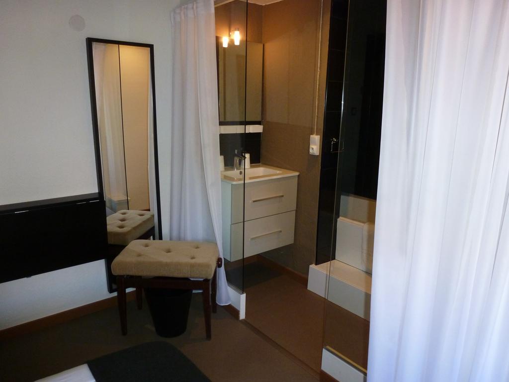 Hotel Le 126 Фрежюс Номер фото