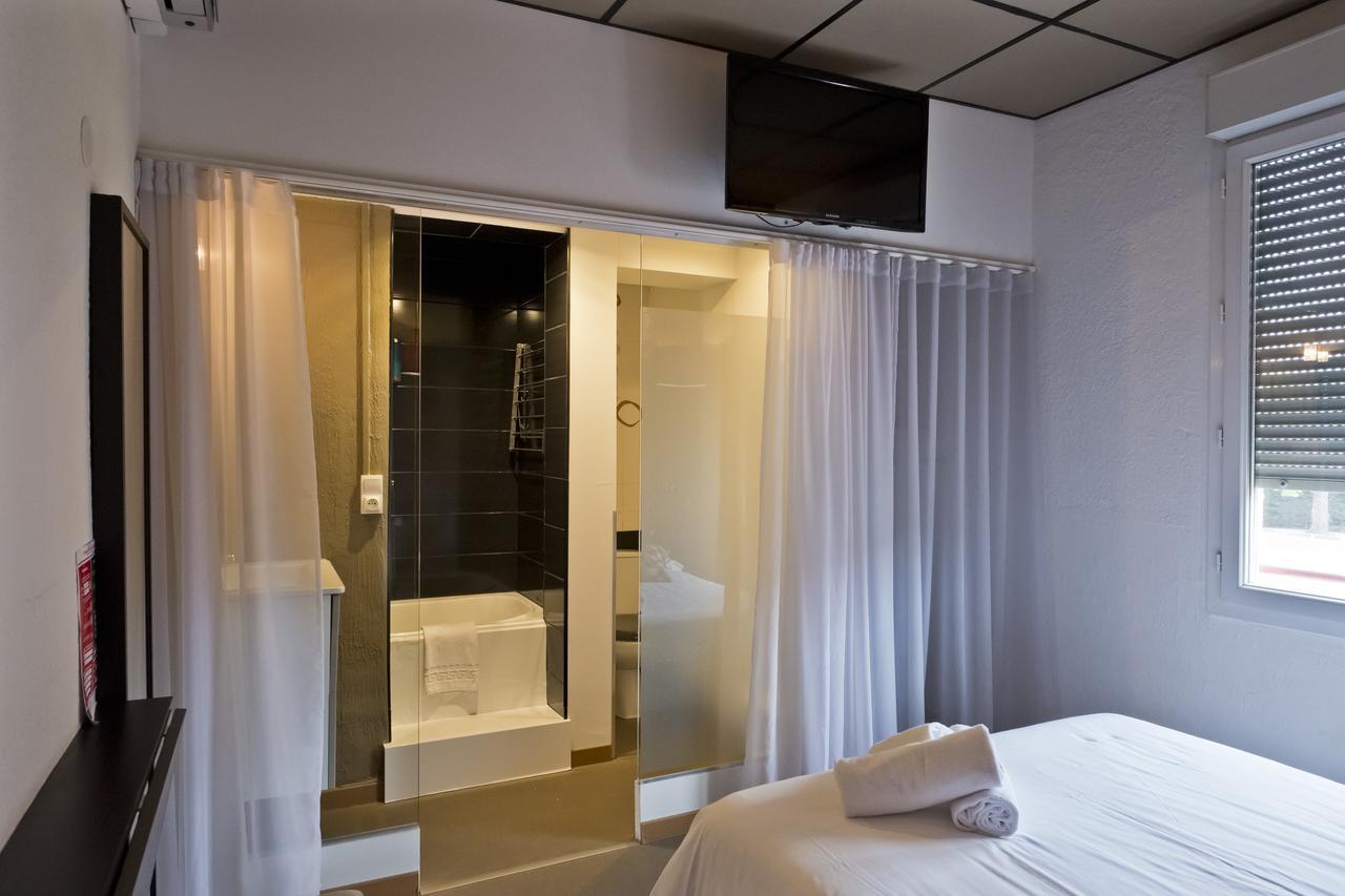 Hotel Le 126 Фрежюс Экстерьер фото